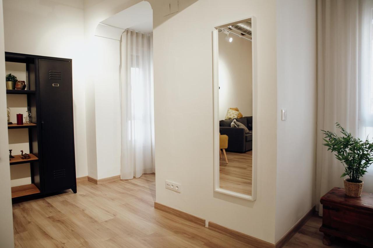 투델라 Apartamento Mercadal 아파트 외부 사진